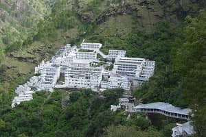 Mata-Vaishno-Devi-Temple-1