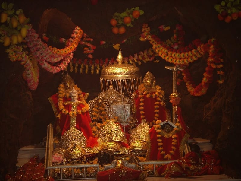Vaishno-Devi-Darshan-by-Helicopter-4